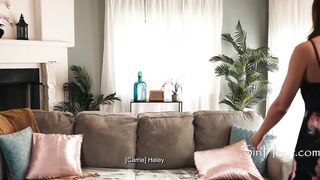 Stepmom unknowingly makes stepdaughter climax.. by pressing buttons on a remote