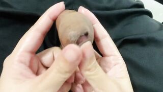 This Oriental gal is sitting and tugjob my wang so worthy and I cum a lot