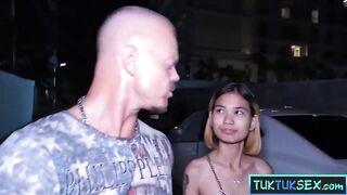 Slim tiny melons Oriental amateur hotty from Thailand picked in a TukTuk