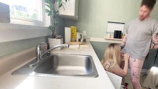 Hawt mother i'd like to fuck in sundress gets drilled by plumber