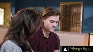 MAMMA'S HUNK - Lascivious Freya Parker Invites Her BF's Stepmom Penny Barber To A Wild Three-some