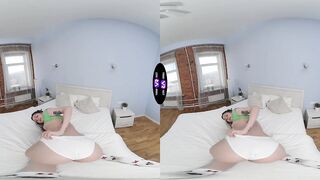 Funky City Widens Her Vagina For A Mirror Session - TeenMegaWorld