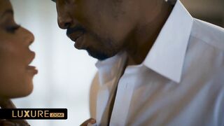 Kira and Isiah: In search of fresh horizons