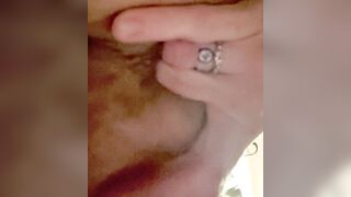 Playing with my snatch, Solo squirt mission