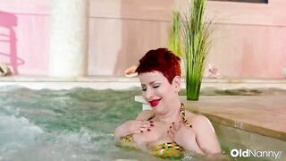 Breasty mother I'd like to fuck Lisa Pinelli In An Private Solo Scene