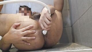 Cleaning my lustful bussy