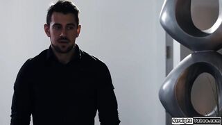 Do u like it that I'm not wearing a brassiere this day