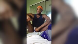 WANK ON WEB CAMERA! Kennnie Jai cums for u and everybody on webcam!