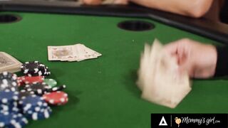 MOM'S ANGEL - mother I'd like to fuck Charlie Forde Has Sneaky Trio With Besties Vanna Bardot & Hayley Davies