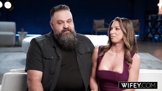 WIFEY Anal Loving mother I'd like to fuck Hotwife Lor Reign Squirts All Over His BBC