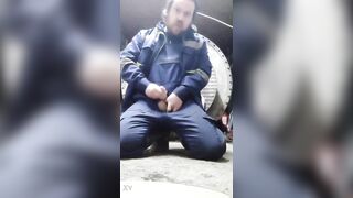 Gentle and unhurried masturbation of a Russian homo chap!