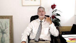 ManPuppy: Psychiatrist Richard Lennox Teaches Virgin To Cum In Office Session