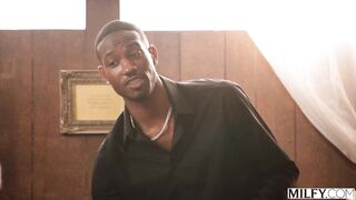 MILFY Redheaded Trophy Wife Zoe Grey Gets BBC Room Service Whilst Hubby Is Away