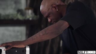 MILFY Hawt Golden-haired Housewife Melissa Stratton Gets Double Teamed By 2 Giant BBCs