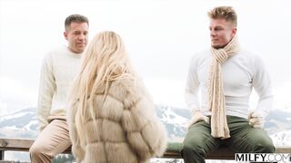 MILFY Bosses Wife Brandi Love Gets Spit-Roasted By Fresh Hires At Company Retreat