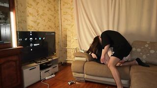 Hawt Cop Knocked On Door Got Her Constricted Butt Pounded Raw