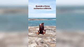 slender ebony honeys