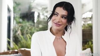 Ehm Victoria your t-girl rod ripped throughout your leggings