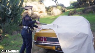 MILFY Officer Pleasant Vickie teaches her bad hunk ex a lesson