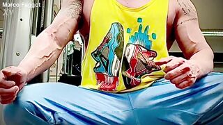 Heterosexual dude is homo for pay