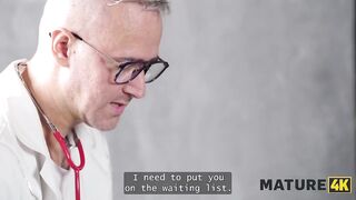 MATURE4K. Sex emergency and sexy nurse’s oral-job saved a sick dude