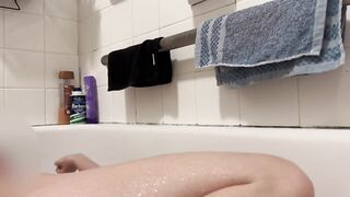 Trans guy bathing and showing off his snatch