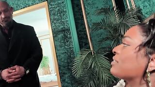 EBONY T-GIRLS - Naomi Whistledown Slips Her Shaft Gently