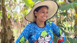 Virginal peasant woman is drilled in swap for some chickens 12 min 1080p