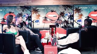 HAILEY ROSE TAKES IT ALL OFF & RAY J WALKS OFF