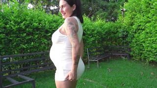 CHALLENGING A PREGGO WOMAN TO USE AN BOOTY-RAMMING FOR CASH