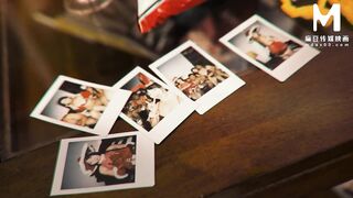 ModelMedia Asia - A sexual group-sex party on Christmas Eve