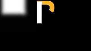 small trans teasing u with her thick booty