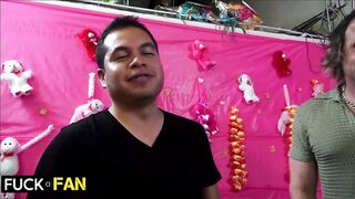 Large Breast Celebration: Siri And Samantha Service Schlongs On Bang A Fan!